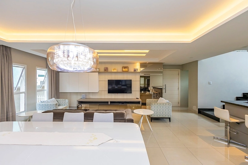 Casa finamente decorada em condomínio exclusivo no Uberaba: 5ª foto da galeria de imagens do imóvel