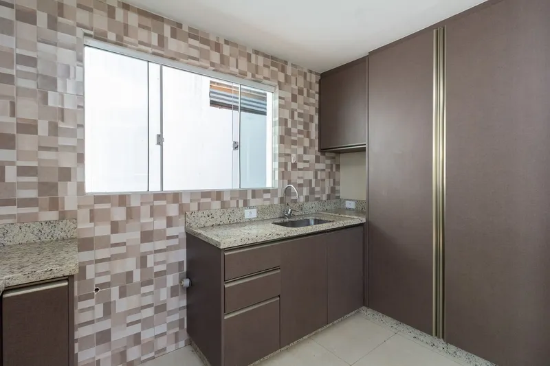 Sobrado Triplex de Condominio no bairro Atuba - Curitiba: 7ª foto da galeria de imagens do imóvel