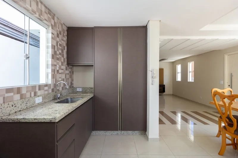 Sobrado Triplex de Condominio no bairro Atuba - Curitiba: 5ª foto da galeria de imagens do imóvel