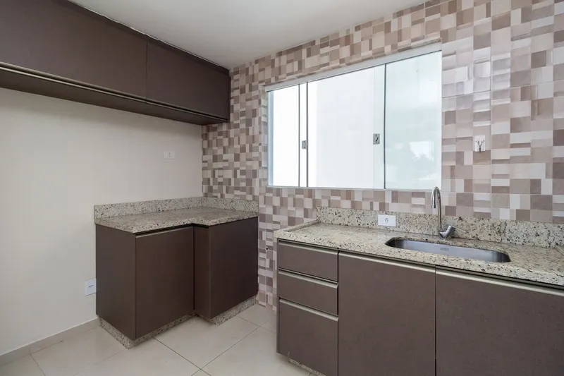 Sobrado Triplex de Condominio no bairro Atuba - Curitiba: 6ª foto da galeria de imagens do imóvel
