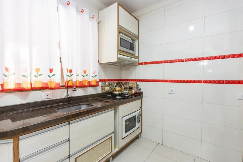 Sobrado Duplex de Rua - Sitio Cercado: 16ª foto da galeria de imagens do imóvel