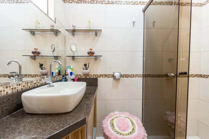 Sobrado Duplex de Rua - Sitio Cercado: 21ª foto da galeria de imagens do imóvel