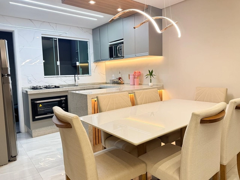 🏡 Sobrado à Venda no Umbará | Conforto, Planejados e Excelente Oportunidade: 4ª foto da galeria de imagens do imóvel