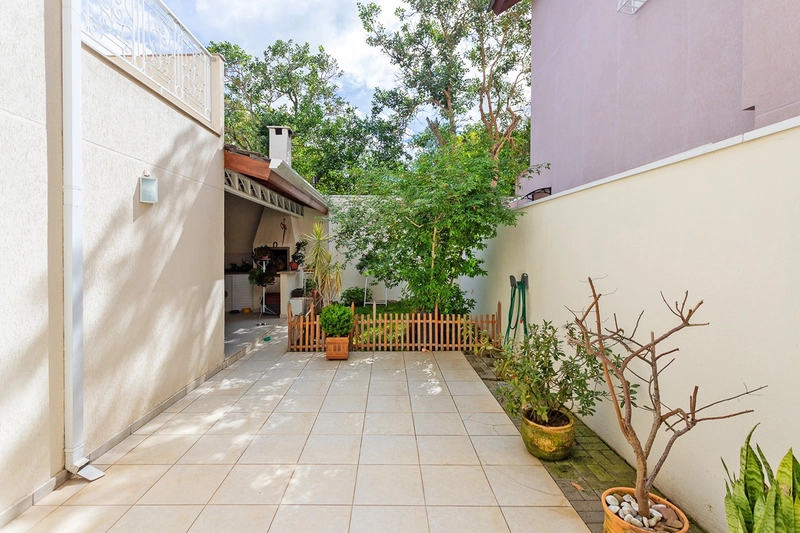 🏡 Sobrado Triplex em Condomínio Fechado | Bom Retiro | 282m² Privativos: 16ª foto da galeria de imagens do imóvel