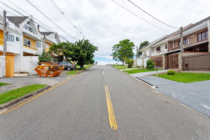 🌿 Sobrado Premium em Condomínio Fechado | Santa Felicidade – Curitiba: 3ª foto da galeria de imagens do imóvel