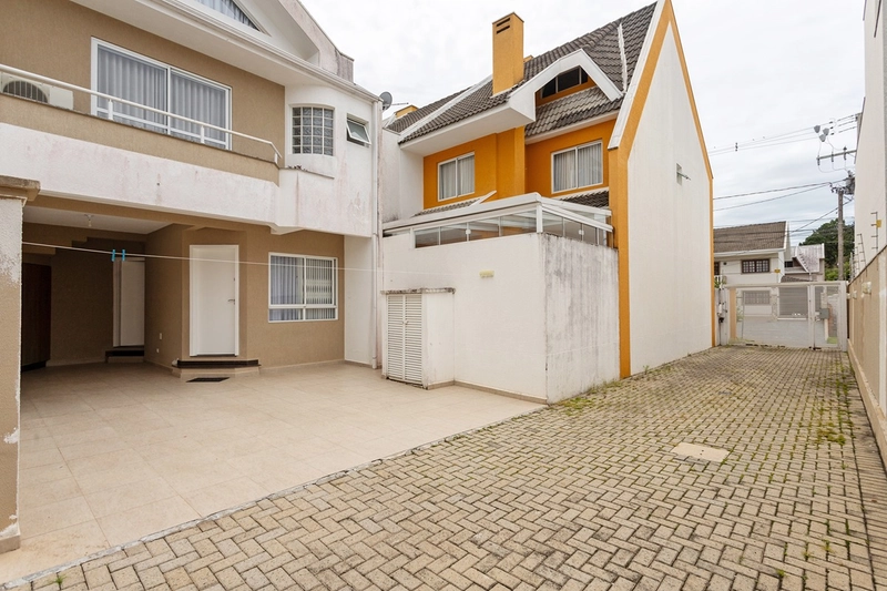 🌿 Sobrado Premium em Condomínio Fechado | Santa Felicidade – Curitiba: 11ª foto da galeria de imagens do imóvel