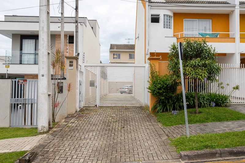 🌿 Sobrado Premium em Condomínio Fechado | Santa Felicidade – Curitiba: 4ª foto da galeria de imagens do imóvel