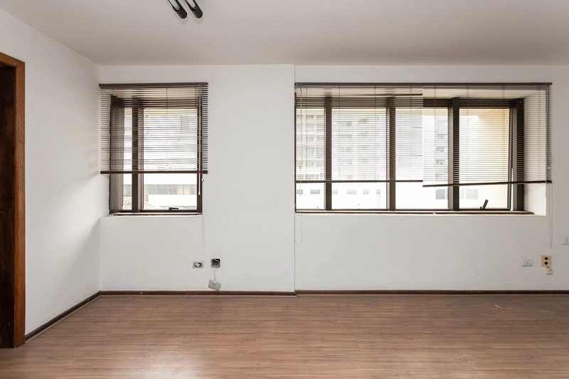 Sala Comercial no Centro de Curitiba | Gallery Executive Center: 7ª foto da galeria de imagens do imóvel