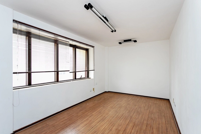 Sala Comercial no Centro de Curitiba | Gallery Executive Center: 13ª foto da galeria de imagens do imóvel