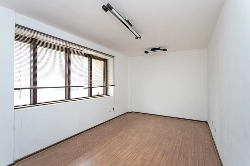 Sala Comercial no Centro de Curitiba | Gallery Executive Center: 12ª foto da galeria de imagens do imóvel