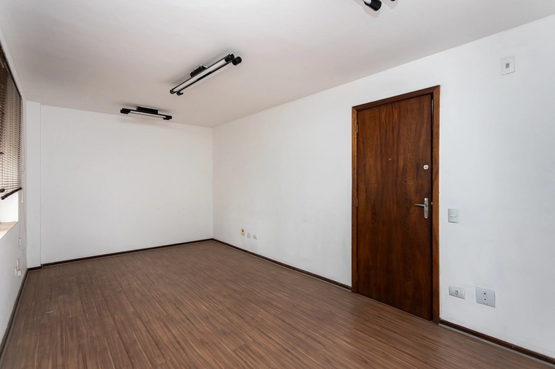 Sala Comercial no Centro de Curitiba | Gallery Executive Center: 8ª foto da galeria de imagens do imóvel