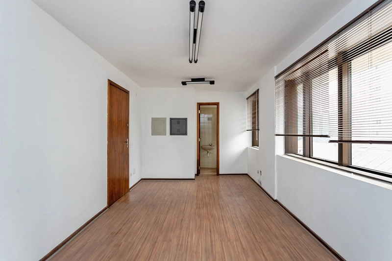 Sala Comercial no Centro de Curitiba | Gallery Executive Center: 18ª foto da galeria de imagens do imóvel