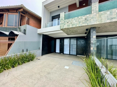Casa 3 Dorm. em Zona Nova - Capão da Canoa