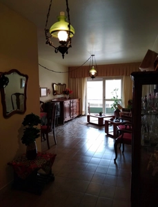 Apartamento 2 Dorms + Dep em Centro - Capão da Canoa
