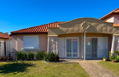 Casa em Condominio 3 Dorm. em Noiva do Mar - Xangri-Lá