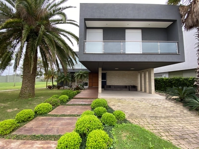 Casa em Condominio 6 Dorm. em Condomínio Las Dunas - Xangri-Lá