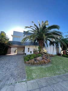 Casa em Condominio 5 Dorm. em Zona Nova - Capão da Canoa
