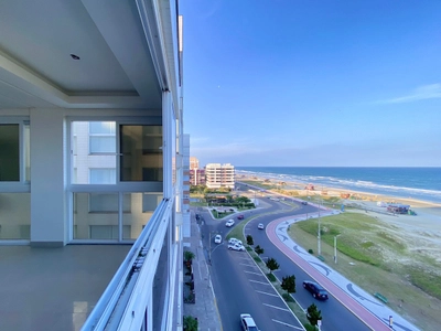 Apartamento 4 Dorm. em Centro - Capão da Canoa