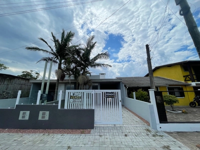 Casa 3 Dorm. em Araça - Capão da Canoa