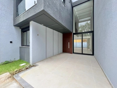 Casa 4 Dorm. em Centro - Xangri-Lá