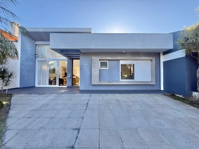 Casa em Condominio 3 Dorm. em Zona Nova - Capão da Canoa