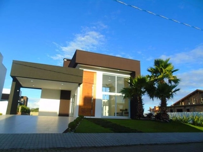 Casa em Condominio 4 Dorm. em Condomínio Dubaí Resort - Capão da Canoa