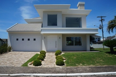 Casa em Condominio 4 Dorm. em Velas da Marina - Capão da Canoa