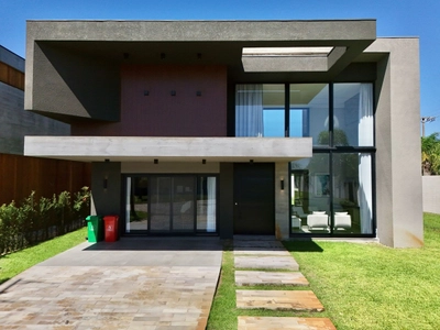 Casa em Condominio 4 Dorm. em Condomínio Costa Serena - Capão da Canoa