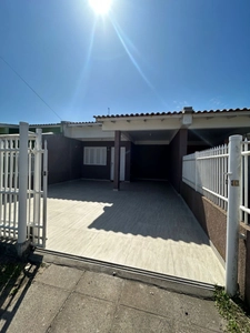 Casa 2 Dorm. em Jardim Beira Mar - Capão da Canoa