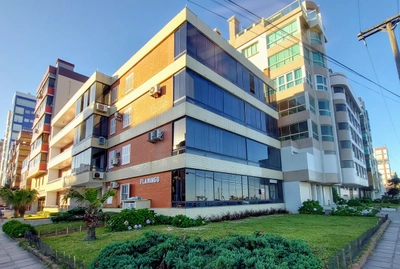 Apartamento 2 Dorm. em Centro - Capão da Canoa