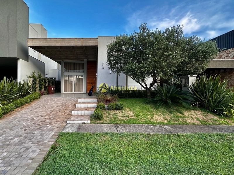 Oportunidade - Casa em Condominio 4 Dorm. em Capão Ilhas Resort Leste, Cond., Capão da Canoa - Código 15757