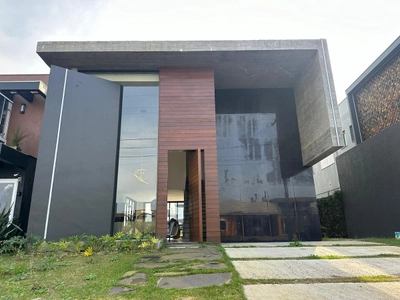 Casa em Condominio 4 Dorm. em Condomínio Riviera Xangri Lá - Xangri-Lá