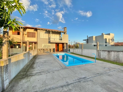 Casa 4 Dorm. em Zona Nova - Capão da Canoa
