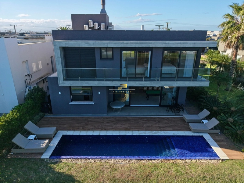 null: 1ª foto da galeria de imagens do imóvel