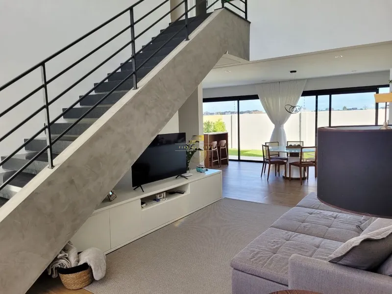 SOBRADO EM CONDOMÍNIO FECHADO COM PREÇO DE CASA: 6ª foto da galeria de imagens do imóvel