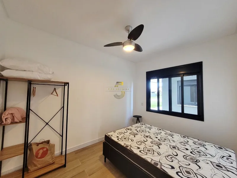 SOBRADO EM CONDOMÍNIO FECHADO COM PREÇO DE CASA: 2ª foto da galeria de imagens do imóvel