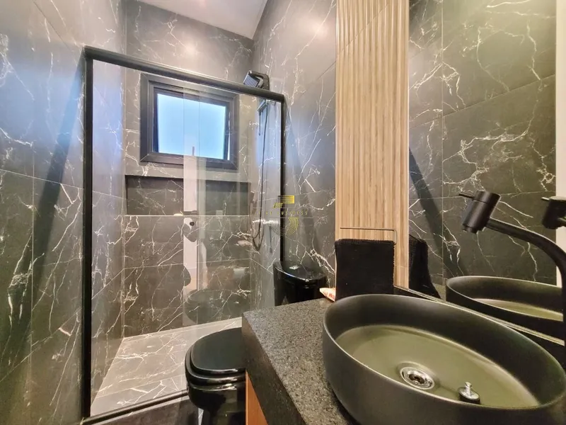 SOBRADO EM CONDOMÍNIO FECHADO COM PREÇO DE CASA: 1ª foto da galeria de imagens do imóvel