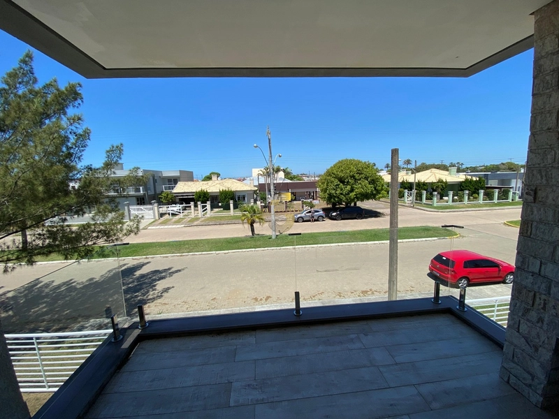 3 DORMITÓRIOS A 300 METROS DO MAR: 3ª foto da galeria de imagens do imóvel