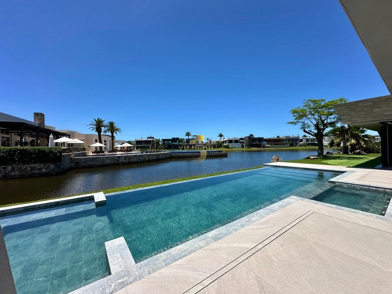 null: 1ª foto da galeria de imagens do imóvel