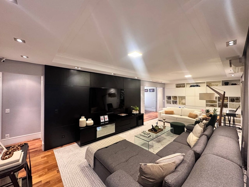 Apartamento 4 suítes no Tatuapé, R$4.200.000: 3ª foto da galeria de imagens do imóvel