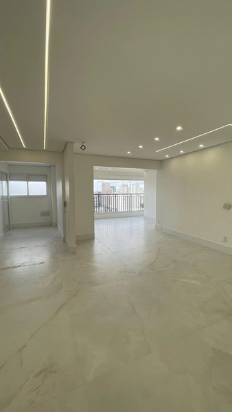 Apartamento no Tatuapé, 3 Suítes Reformado! : 2ª foto da galeria de imagens do imóvel