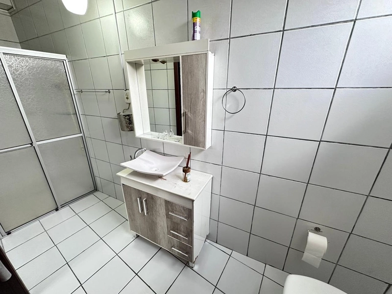 ALUGA BELÍSSIMA CASA NO BAIRRO CENTRO -  Vorlene Negócios Imobiliários: 4ª foto da galeria de imagens do imóvel
