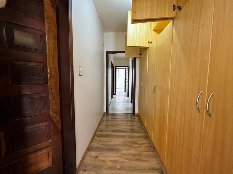 VENDE CASA NO BAIRRO CENTRO - Vorlene Negócios Imobiliários.: 9ª foto da galeria de imagens do imóvel