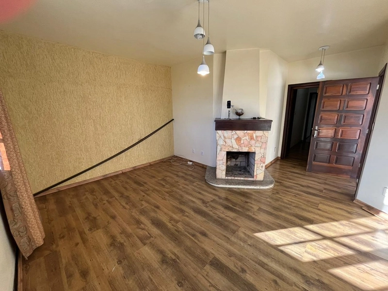 VENDE CASA NO BAIRRO CENTRO - Vorlene Negócios Imobiliários.: 3ª foto da galeria de imagens do imóvel