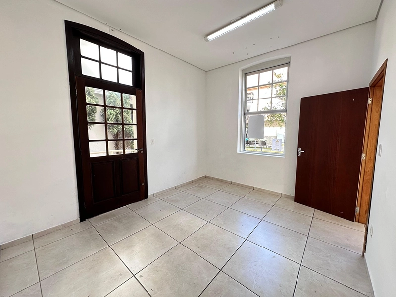 🏠 ALUGA SALA COMERCIAL NO CENTRO - Vorlene Negócios Imobiliários: 5ª foto da galeria de imagens do imóvel