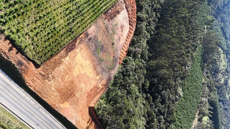TERRENO À VENDA NA RODOVIA CARLOS ZIPPERER SOBRINHO!: 4ª foto da galeria de imagens do imóvel