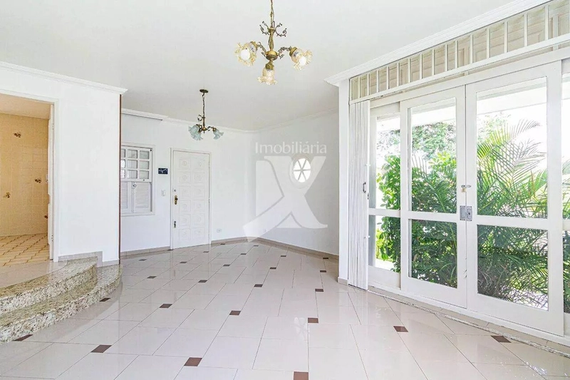 CASA EM CURITIBA À VENDA -  Vorlene Negócios Imobiliários: 18ª foto da galeria de imagens do imóvel