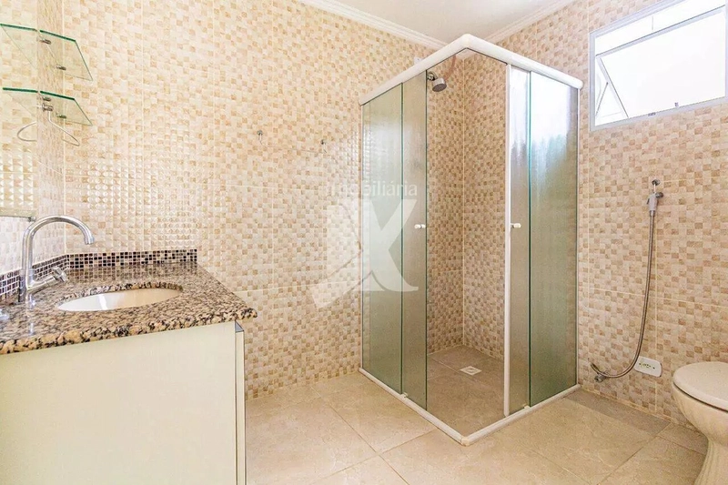 CASA EM CURITIBA À VENDA -  Vorlene Negócios Imobiliários: 44ª foto da galeria de imagens do imóvel