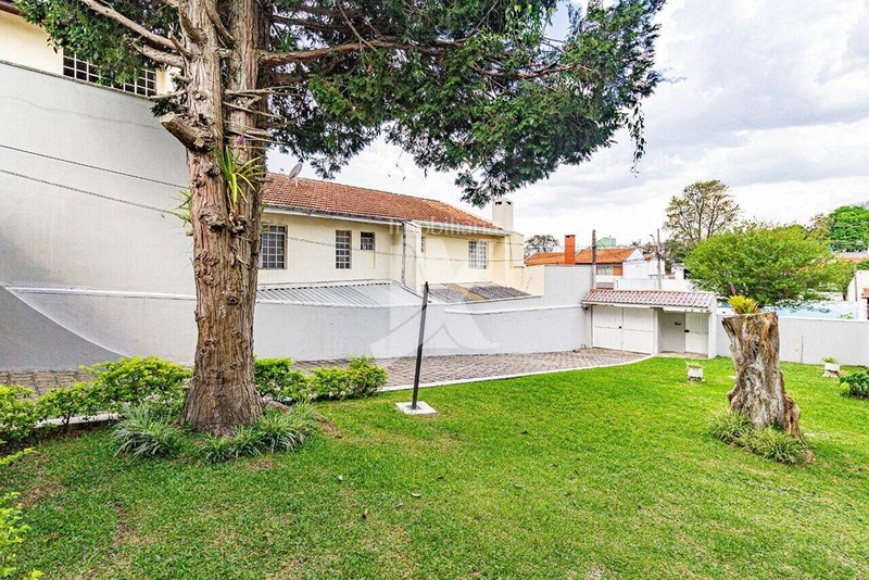 CASA EM CURITIBA À VENDA -  Vorlene Negócios Imobiliários: 3ª foto da galeria de imagens do imóvel
