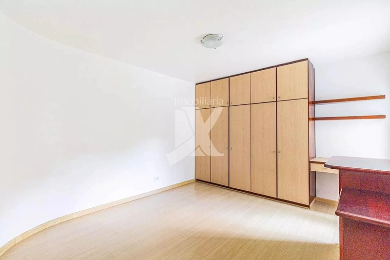 CASA EM CURITIBA À VENDA -  Vorlene Negócios Imobiliários: 34ª foto da galeria de imagens do imóvel